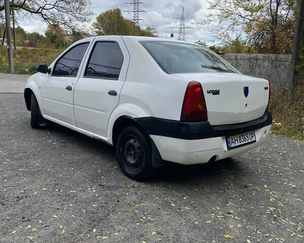 Белый Дачия Логан, объемом двигателя 1.4 л и пробегом 254 тыс. км за 1399 $, фото 4 на Automoto.ua