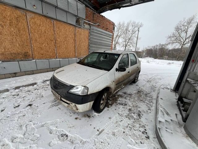 Білий Дачія Logan, об'ємом двигуна 1.6 л та пробігом 318 тис. км за 946 $, фото 1 на Automoto.ua