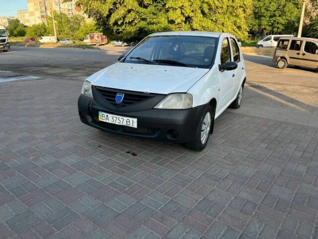 Белый Дачия Логан, объемом двигателя 1.4 л и пробегом 400 тыс. км за 1650 $, фото 2 на Automoto.ua