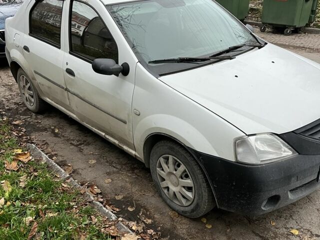 Белый Дачия Логан, объемом двигателя 0 л и пробегом 233 тыс. км за 1999 $, фото 1 на Automoto.ua