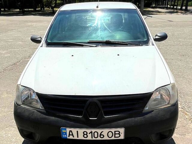 Белый Дачия Логан, объемом двигателя 1.4 л и пробегом 171 тыс. км за 3150 $, фото 4 на Automoto.ua