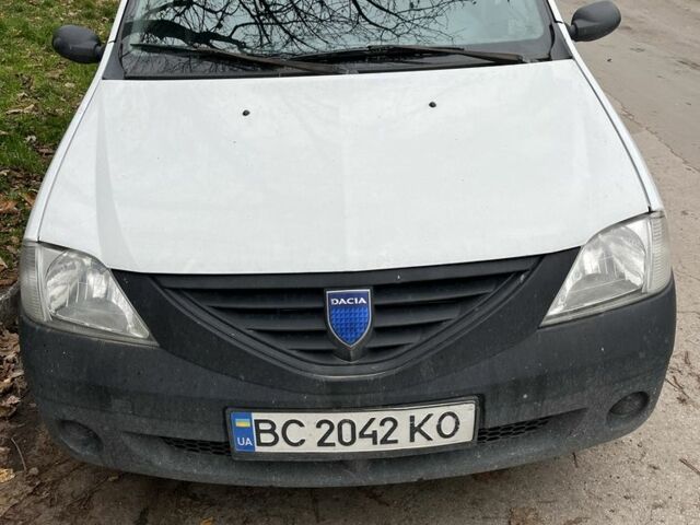 Белый Дачия Логан, объемом двигателя 0 л и пробегом 233 тыс. км за 1999 $, фото 4 на Automoto.ua
