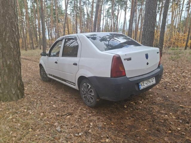 Дачія Logan 2006 у Дніпро (Дніпропетровську) на Automoto.ua Білий Дачія Logan, об'ємом двигуна 1.4 л та пробігом 405 тис. км за 2700 $, фото 1 на Automoto.ua