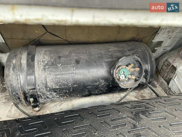 Белый Дачия Логан, объемом двигателя 1.4 л и пробегом 240 тыс. км за 1750 $, фото 14 на Automoto.ua