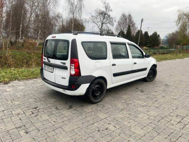 Білий Дачія Logan, об'ємом двигуна 1.6 л та пробігом 302 тис. км за 3800 $, фото 2 на Automoto.ua