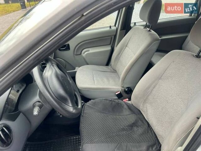 Белый Дачия Логан, объемом двигателя 1.6 л и пробегом 302 тыс. км за 3550 $, фото 11 на Automoto.ua