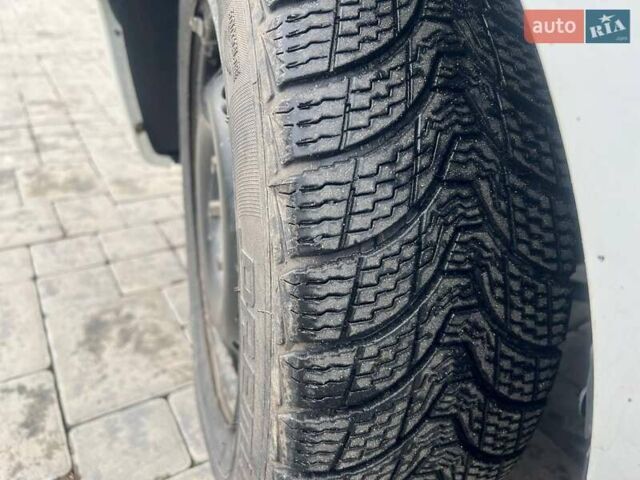 Белый Дачия Логан, объемом двигателя 1.6 л и пробегом 302 тыс. км за 3550 $, фото 14 на Automoto.ua