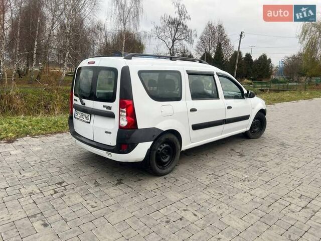 Білий Дачія Logan, об'ємом двигуна 1.6 л та пробігом 302 тис. км за 3800 $, фото 6 на Automoto.ua