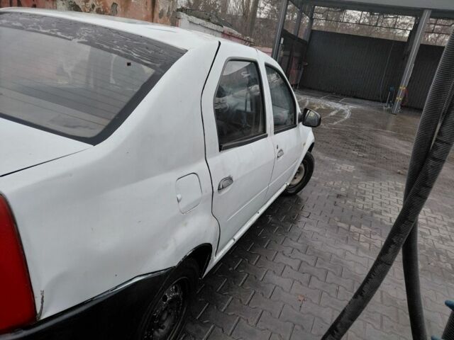 Білий Дачія Logan, об'ємом двигуна 1.4 л та пробігом 845 тис. км за 750 $, фото 1 на Automoto.ua