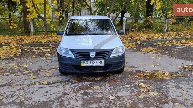 Білий Дачія Logan, об'ємом двигуна 1.4 л та пробігом 222 тис. км за 3850 $, фото 10 на Automoto.ua