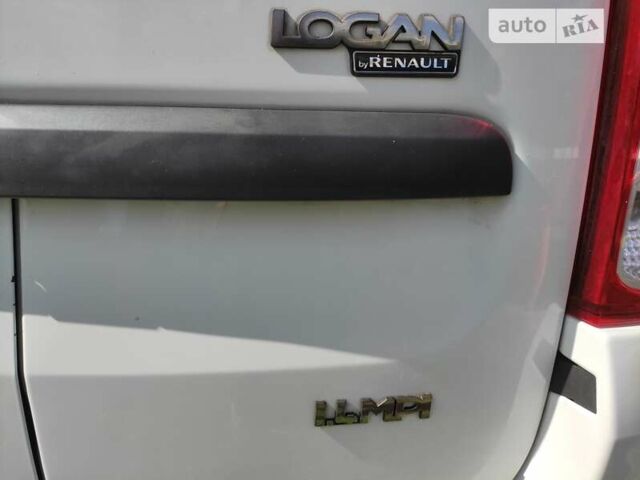 Білий Дачія Logan, об'ємом двигуна 1.4 л та пробігом 163 тис. км за 4100 $, фото 5 на Automoto.ua