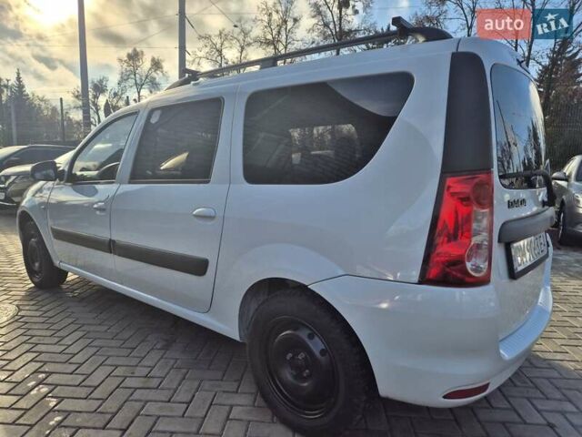 Білий Дачія Logan, об'ємом двигуна 1.6 л та пробігом 205 тис. км за 5500 $, фото 9 на Automoto.ua