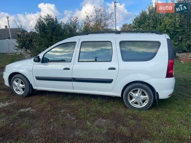 Белый Дачия Логан, объемом двигателя 1.39 л и пробегом 520 тыс. км за 4000 $, фото 14 на Automoto.ua