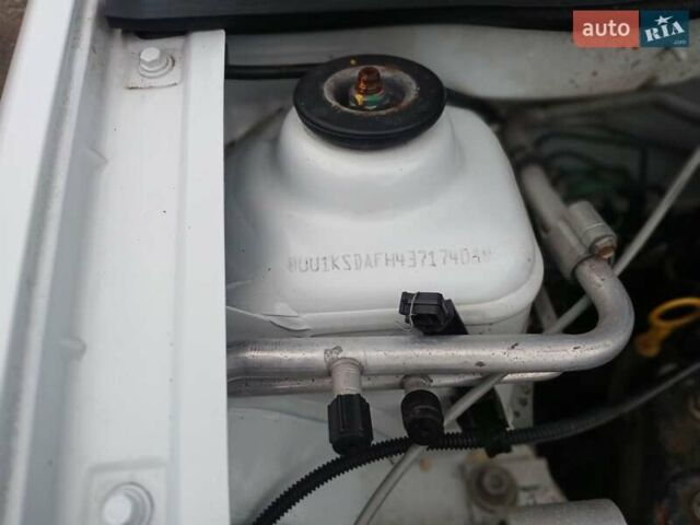 Білий Дачія Logan, об'ємом двигуна 1.6 л та пробігом 115 тис. км за 6400 $, фото 10 на Automoto.ua