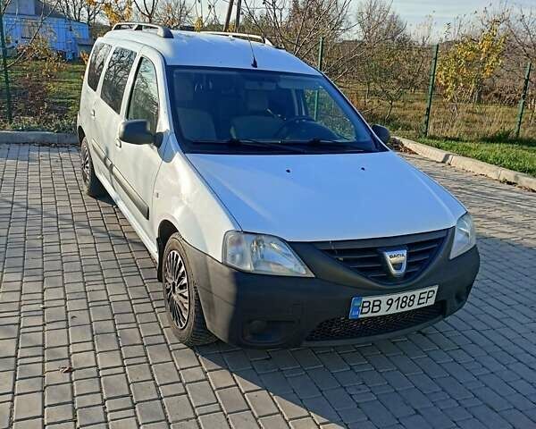 Білий Дачія Logan, об'ємом двигуна 1.46 л та пробігом 206 тис. км за 5300 $, фото 1 на Automoto.ua