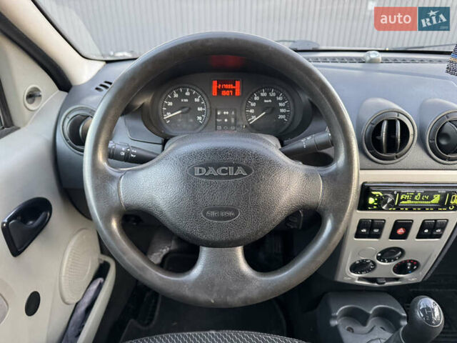 Белый Дачия Логан, объемом двигателя 1.5 л и пробегом 217 тыс. км за 6200 $, фото 31 на Automoto.ua