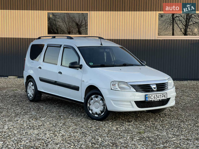 Белый Дачия Логан, объемом двигателя 1.5 л и пробегом 217 тыс. км за 6200 $, фото 6 на Automoto.ua