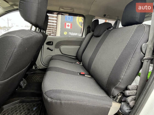 Белый Дачия Логан, объемом двигателя 1.46 л и пробегом 217 тыс. км за 6600 $, фото 18 на Automoto.ua