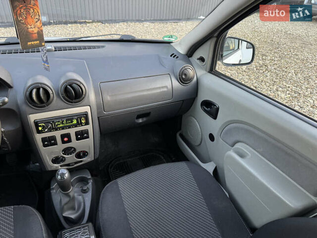 Белый Дачия Логан, объемом двигателя 1.5 л и пробегом 217 тыс. км за 6200 $, фото 29 на Automoto.ua