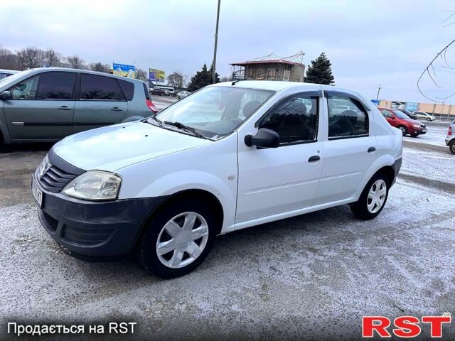 Білий Дачія Logan, об'ємом двигуна 12 л та пробігом 242 тис. км за 4200 $, фото 2 на Automoto.ua