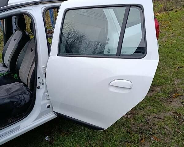 Белый Дачия Логан, объемом двигателя 1.5 л и пробегом 242 тыс. км за 6434 $, фото 9 на Automoto.ua