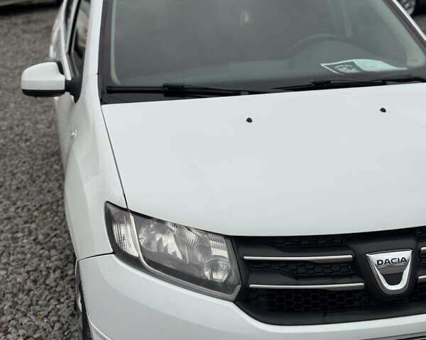 Белый Дачия Логан, объемом двигателя 1.46 л и пробегом 290 тыс. км за 6400 $, фото 20 на Automoto.ua