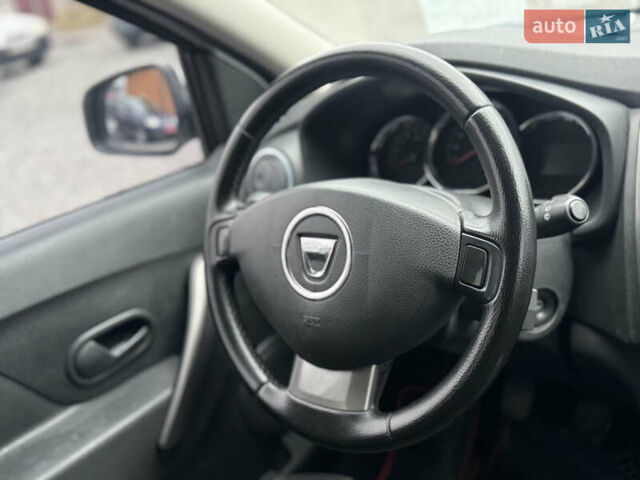 Белый Дачия Логан, объемом двигателя 1.46 л и пробегом 290 тыс. км за 6400 $, фото 22 на Automoto.ua
