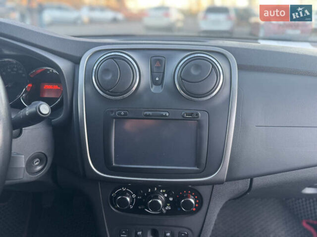 Дачія Logan 2015 у Хмельницькому на Automoto.ua Білий Дачія Logan, об'ємом двигуна 1.5 л та пробігом 290 тис. км за 6800 $, фото 27 на Automoto.ua