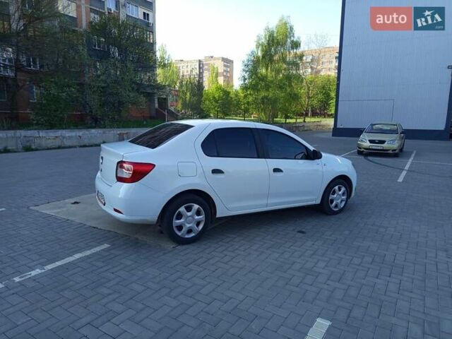 Белый Дачия Логан, объемом двигателя 1.2 л и пробегом 180 тыс. км за 6400 $, фото 6 на Automoto.ua
