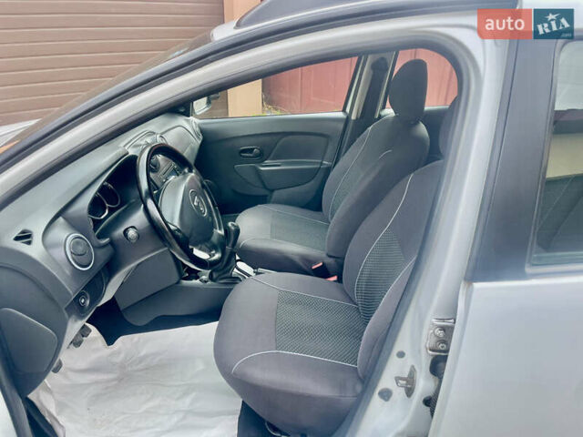 Белый Дачия Логан, объемом двигателя 1.2 л и пробегом 188 тыс. км за 4699 $, фото 19 на Automoto.ua