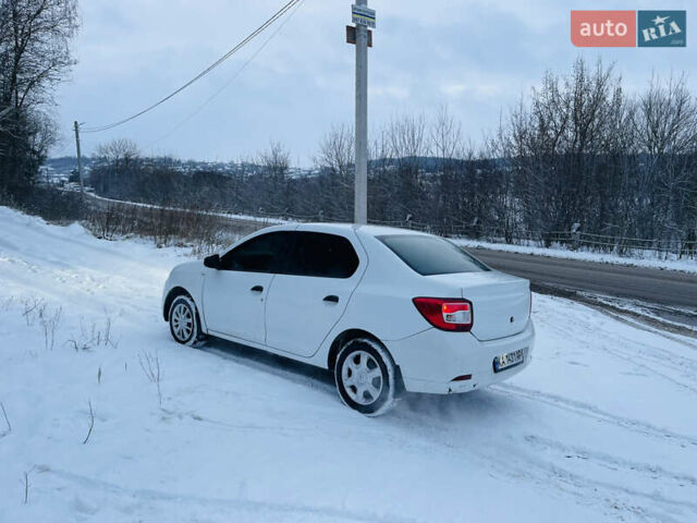 Белый Дачия Логан, объемом двигателя 1.2 л и пробегом 238 тыс. км за 3500 $, фото 11 на Automoto.ua