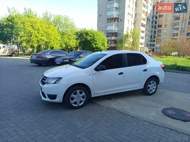 Белый Дачия Логан, объемом двигателя 1.2 л и пробегом 180 тыс. км за 6400 $, фото 2 на Automoto.ua