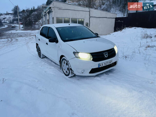 Белый Дачия Логан, объемом двигателя 1.2 л и пробегом 238 тыс. км за 3500 $, фото 6 на Automoto.ua