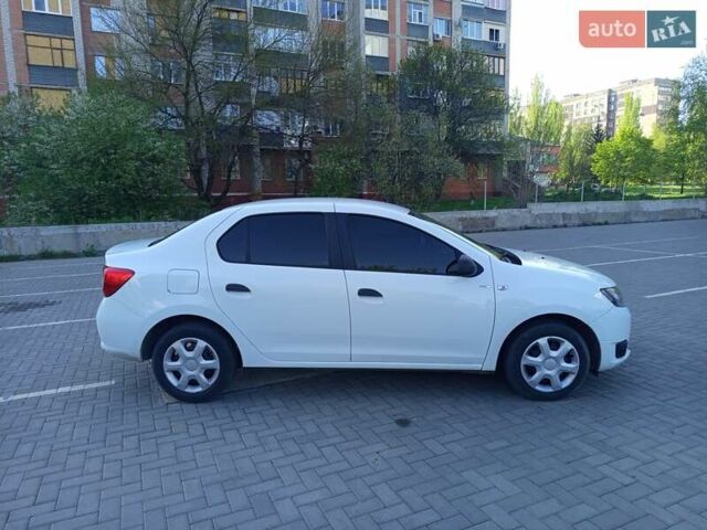 Белый Дачия Логан, объемом двигателя 1.2 л и пробегом 180 тыс. км за 6400 $, фото 5 на Automoto.ua