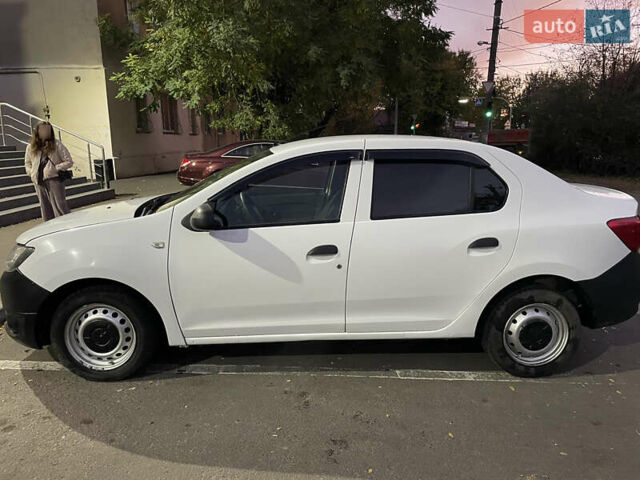 Белый Дачия Логан, объемом двигателя 1.15 л и пробегом 400 тыс. км за 4000 $, фото 8 на Automoto.ua