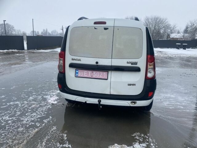 Білий Дачія Logan, об'ємом двигуна 1.6 л та пробігом 410 тис. км за 3299 $, фото 4 на Automoto.ua