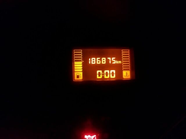 Белый Дачия Логан, объемом двигателя 1.4 л и пробегом 186 тыс. км за 4700 $, фото 8 на Automoto.ua