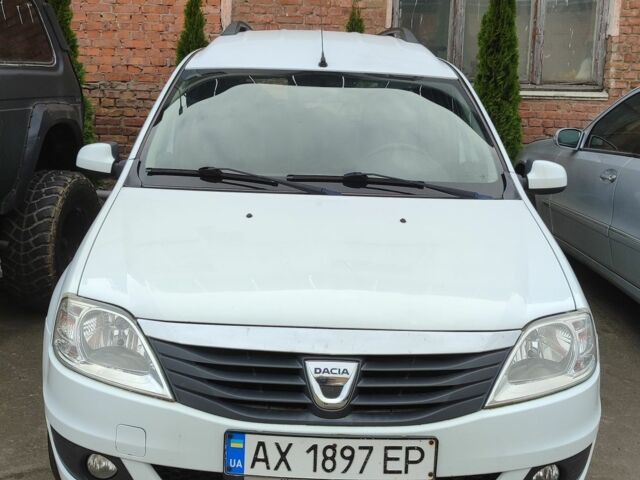 Белый Дачия Логан, объемом двигателя 1.6 л и пробегом 260 тыс. км за 5799 $, фото 2 на Automoto.ua