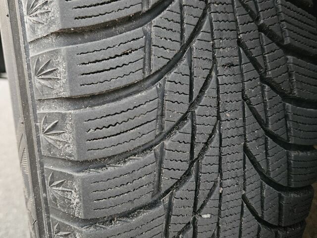 Білий Дачія Logan, об'ємом двигуна 1.5 л та пробігом 380 тис. км за 3899 $, фото 7 на Automoto.ua