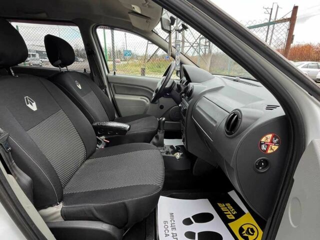 Белый Дачия Логан, объемом двигателя 1.5 л и пробегом 217 тыс. км за 6600 $, фото 16 на Automoto.ua