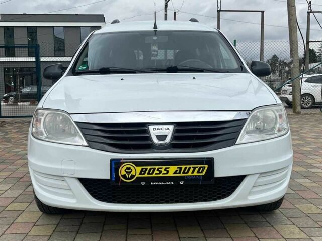 Белый Дачия Логан, объемом двигателя 1.5 л и пробегом 217 тыс. км за 6600 $, фото 1 на Automoto.ua