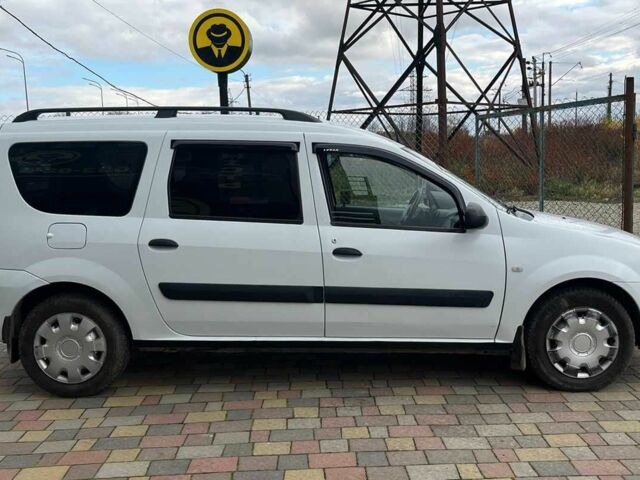 Белый Дачия Логан, объемом двигателя 1.5 л и пробегом 217 тыс. км за 6600 $, фото 7 на Automoto.ua