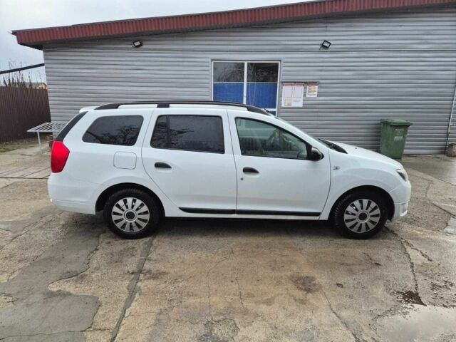 Белый Дачия Логан, объемом двигателя 1.1 л и пробегом 248 тыс. км за 6100 $, фото 3 на Automoto.ua