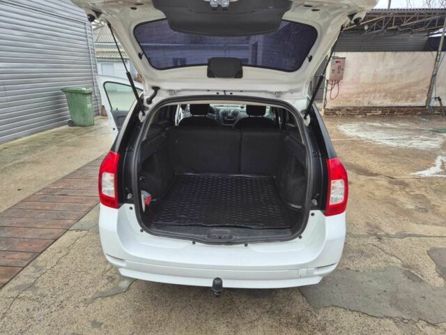 Белый Дачия Логан, объемом двигателя 1.1 л и пробегом 248 тыс. км за 6100 $, фото 10 на Automoto.ua