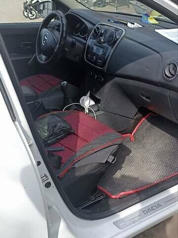 Білий Дачія Logan, об'ємом двигуна 1.46 л та пробігом 320 тис. км за 6500 $, фото 14 на Automoto.ua