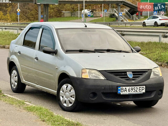Бежевий Дачія Logan, об'ємом двигуна 1.4 л та пробігом 304 тис. км за 2000 $, фото 4 на Automoto.ua