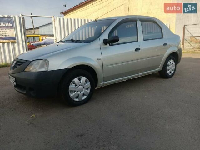 Бежевый Дачия Логан, объемом двигателя 1.4 л и пробегом 300 тыс. км за 2650 $, фото 2 на Automoto.ua