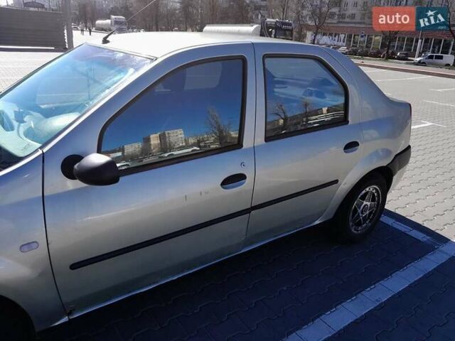 Бежевый Дачия Логан, объемом двигателя 1.6 л и пробегом 548 тыс. км за 2500 $, фото 2 на Automoto.ua