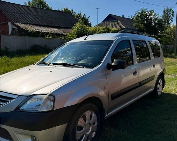 Бежевый Дачия Логан, объемом двигателя 1.6 л и пробегом 232 тыс. км за 5300 $, фото 11 на Automoto.ua