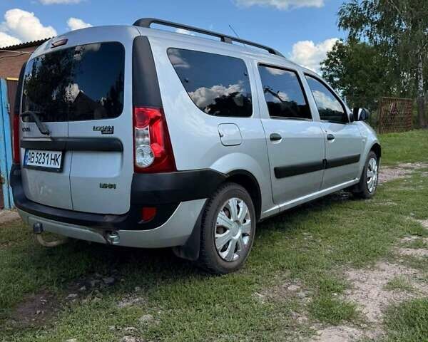 Бежевый Дачия Логан, объемом двигателя 1.6 л и пробегом 232 тыс. км за 5300 $, фото 5 на Automoto.ua